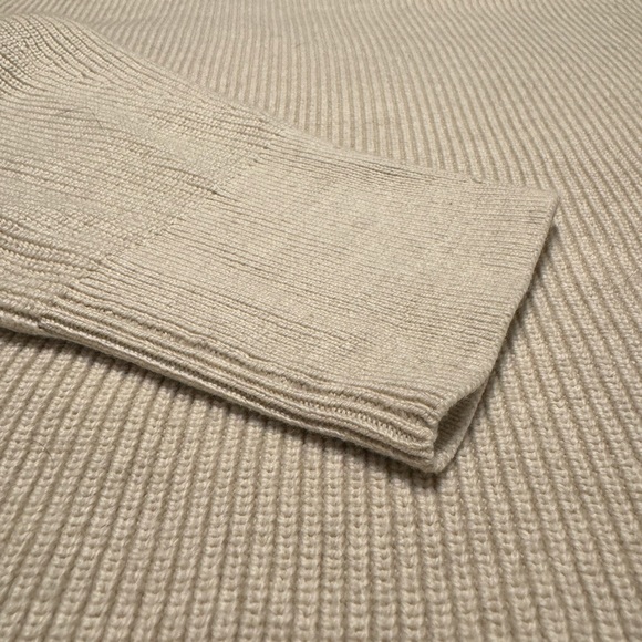 Lululemon Merino Wool Blend Crewneck Sweater - Picture 6 of 9